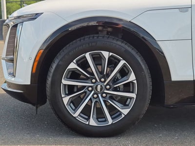 2024 Cadillac LYRIQ Sport 1