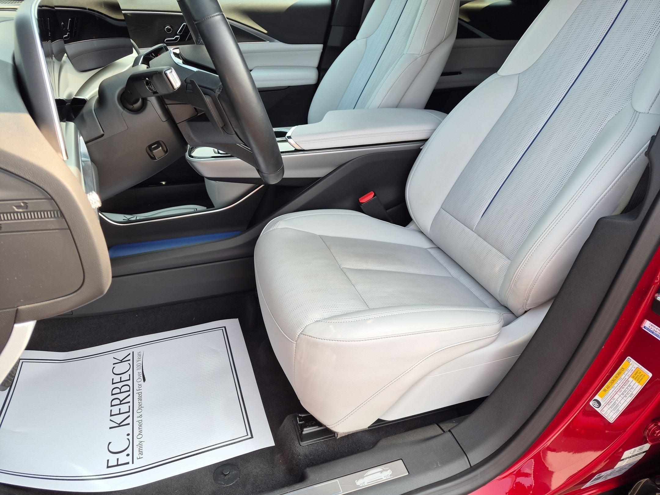 2024 Cadillac LYRIQ Sport 1