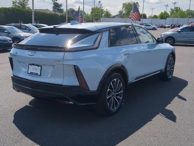 2024 Cadillac LYRIQ Sport 2
