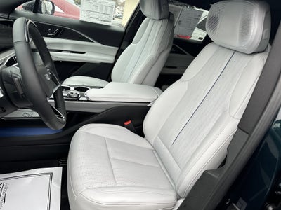 2024 Cadillac LYRIQ Sport 2