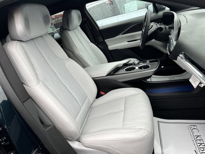 2024 Cadillac LYRIQ Sport 2