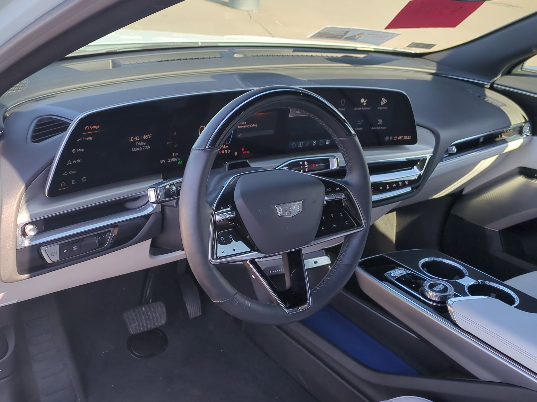 2024 Cadillac LYRIQ Sport 2