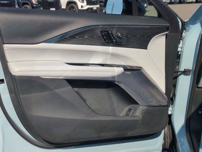 2024 Cadillac LYRIQ Sport 2