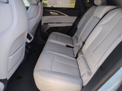 2024 Cadillac LYRIQ Sport 2