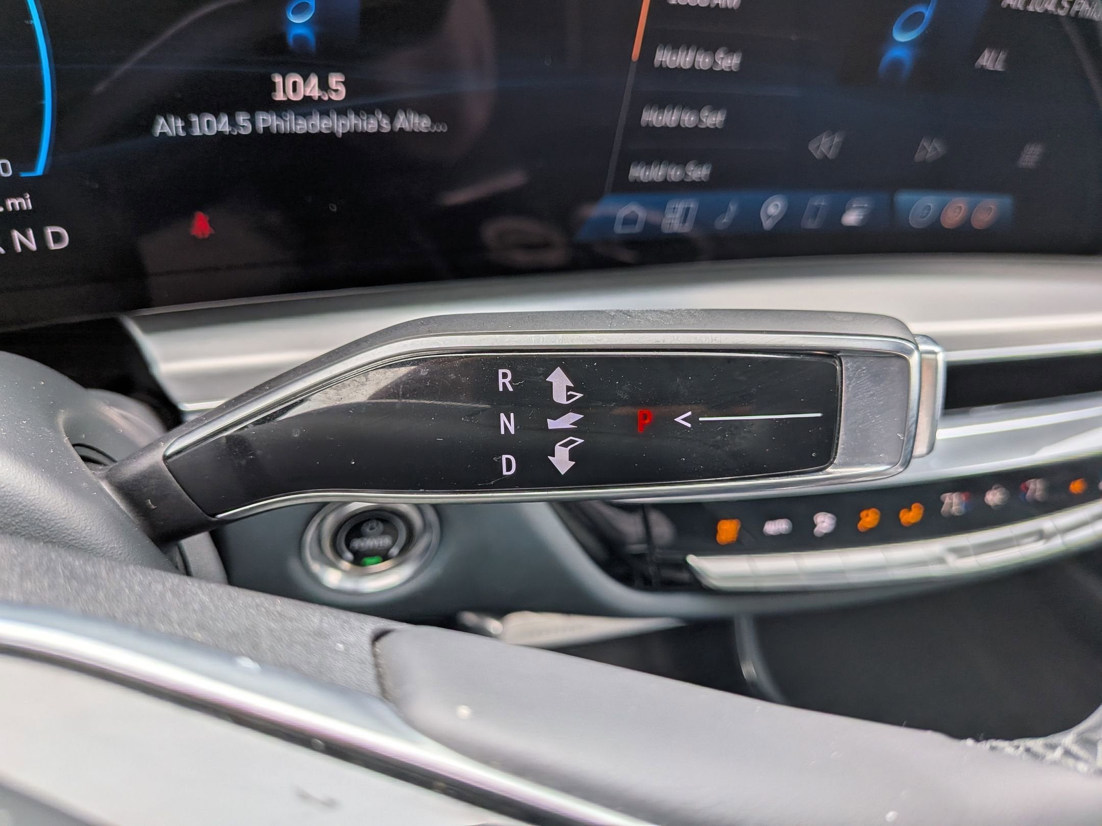 2024 Cadillac LYRIQ Sport 3