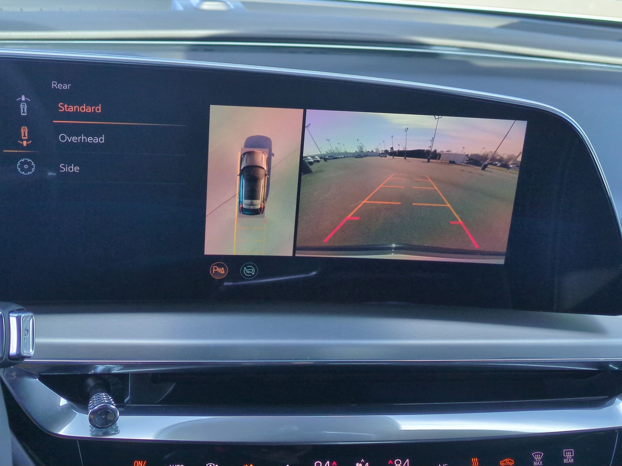 2024 Cadillac LYRIQ Sport 3