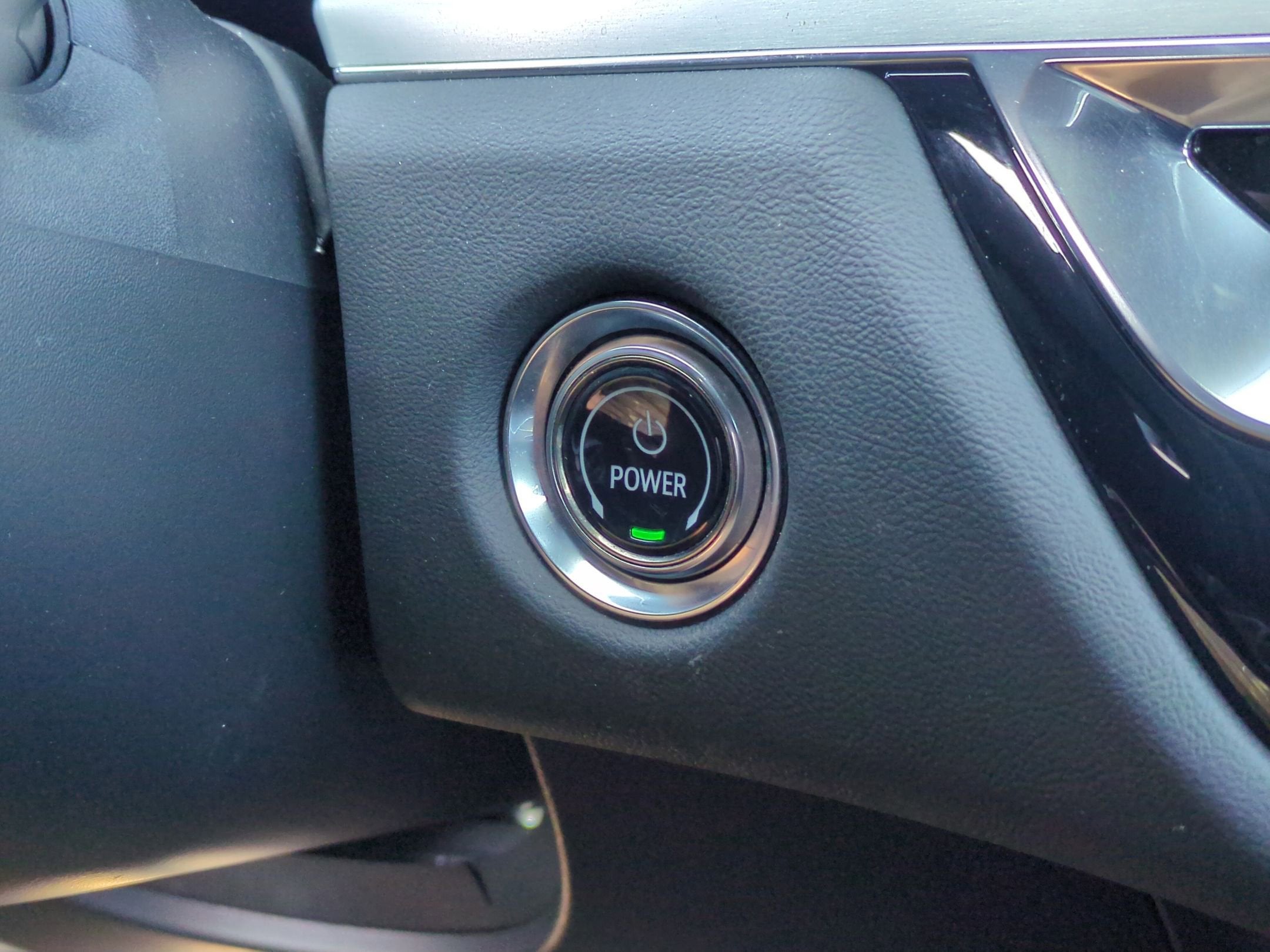 2024 Cadillac LYRIQ Sport 3