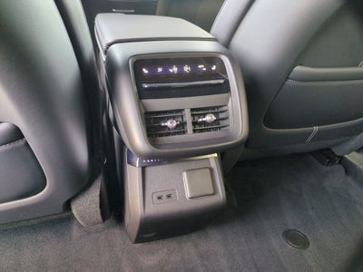 2024 Cadillac LYRIQ Sport 3