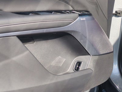 2024 Cadillac LYRIQ Sport 3