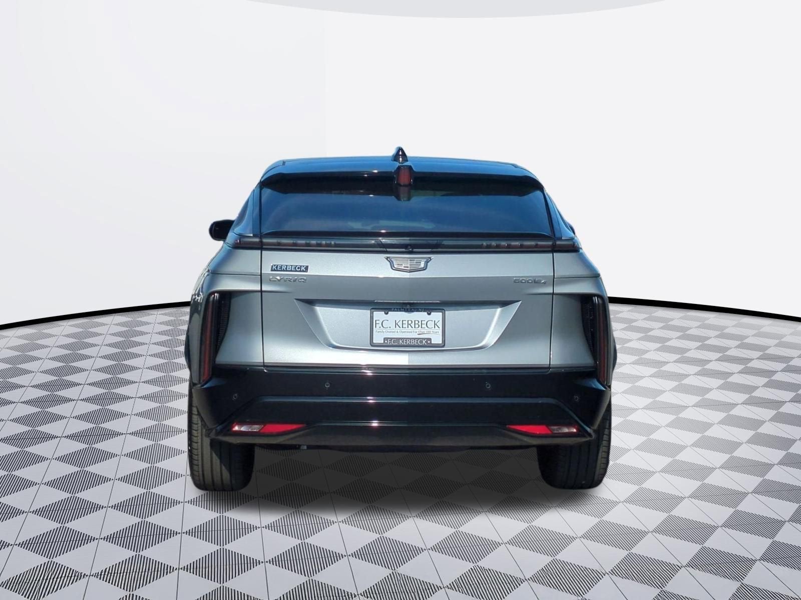 2024 Cadillac LYRIQ Sport 3