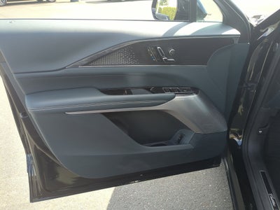 2024 Cadillac LYRIQ Sport 3