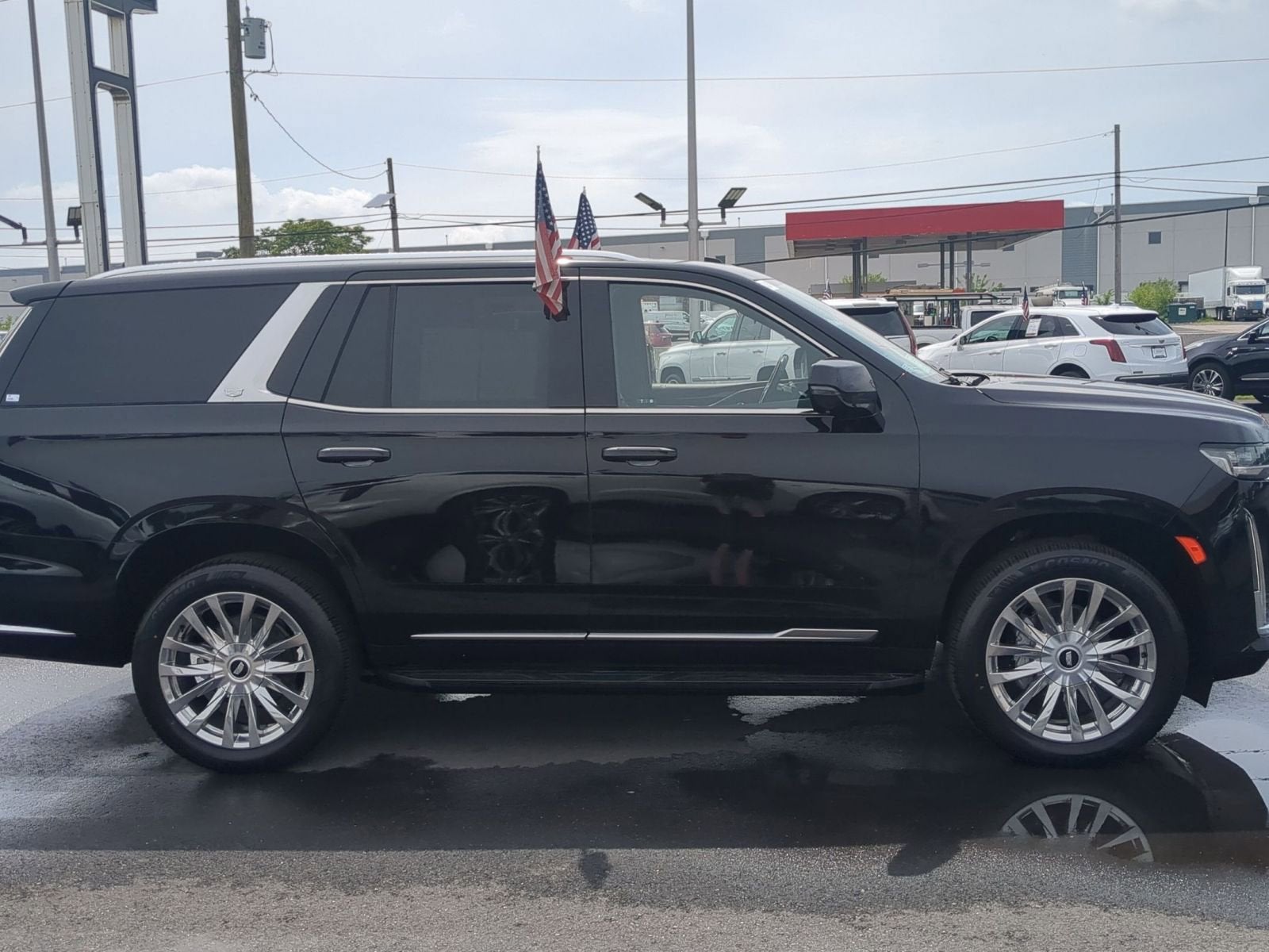 2022 Cadillac Escalade Luxury
