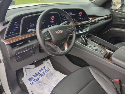 2022 Cadillac Escalade Luxury
