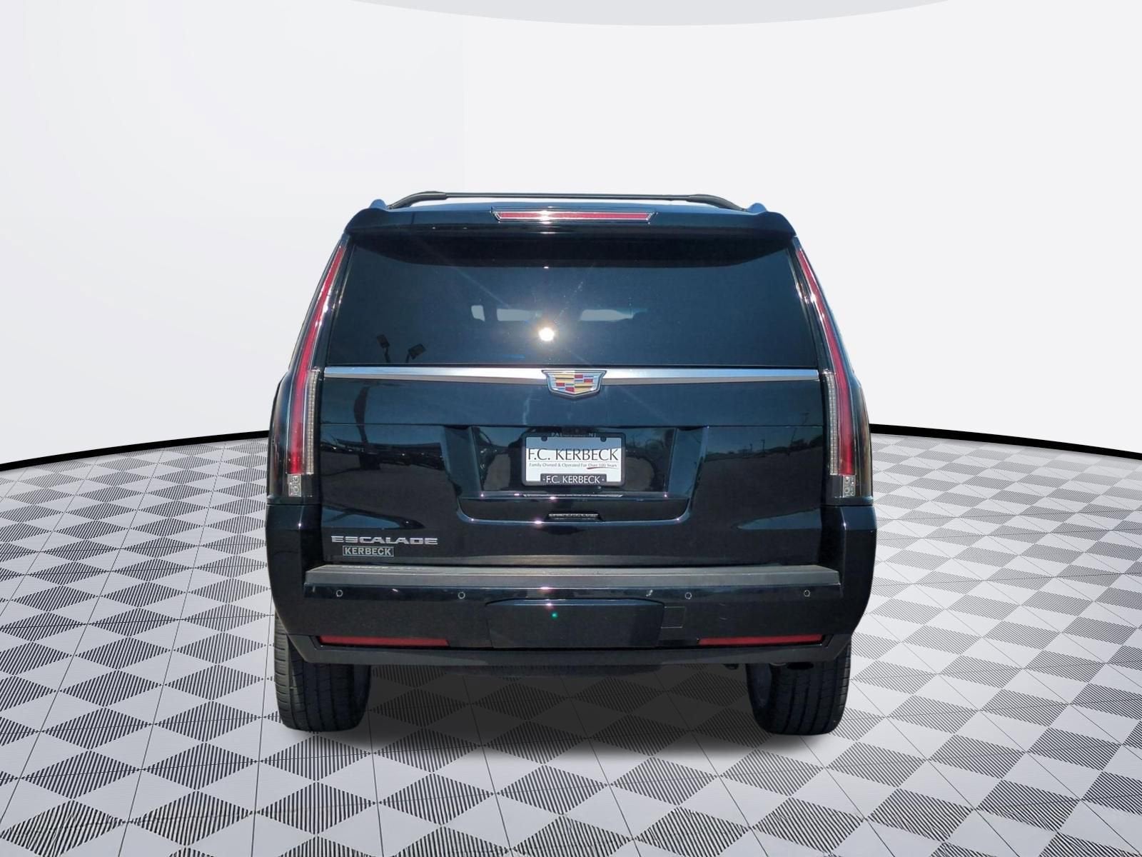 2020 Cadillac Escalade Luxury