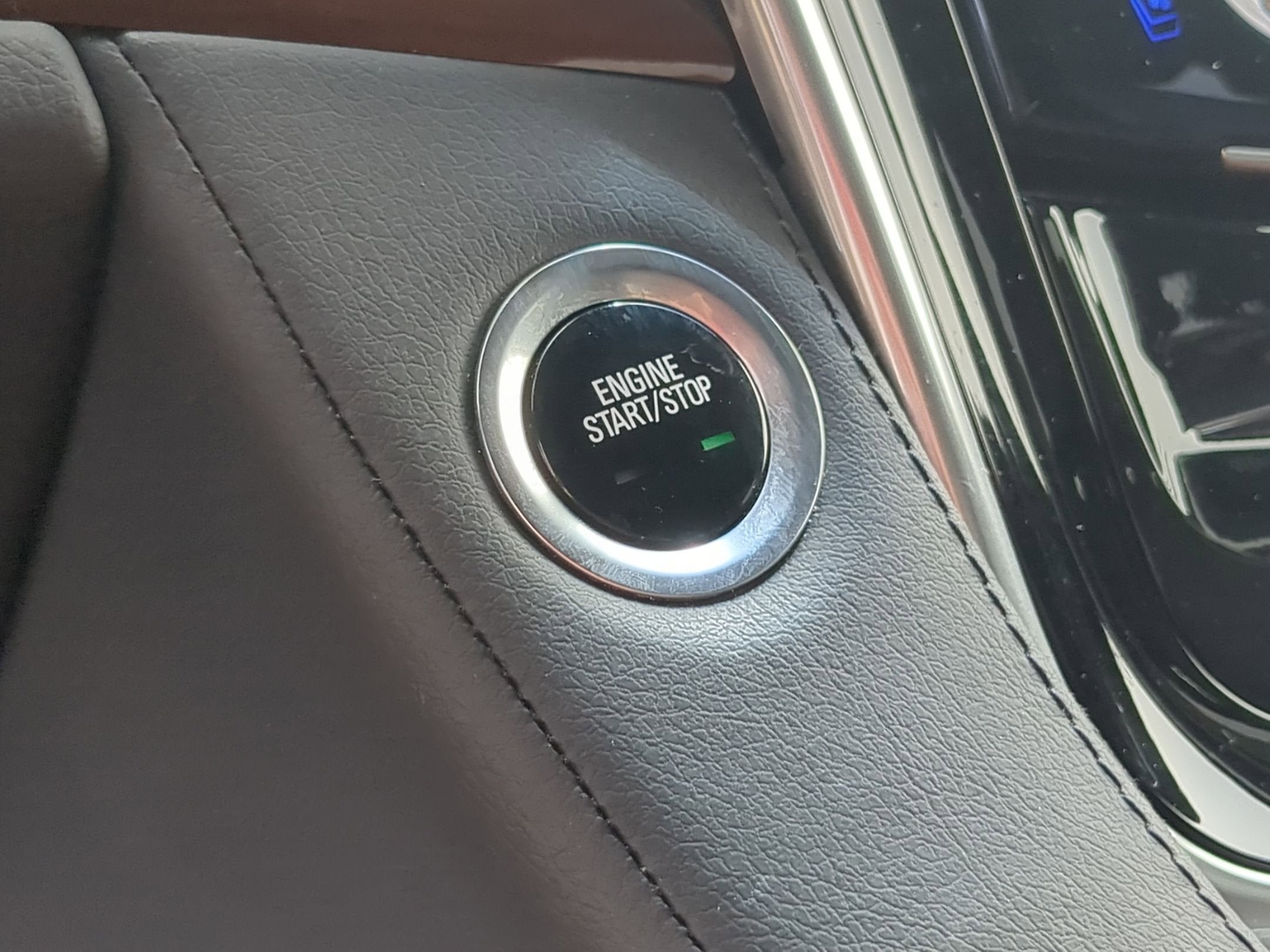 2020 Cadillac Escalade Luxury