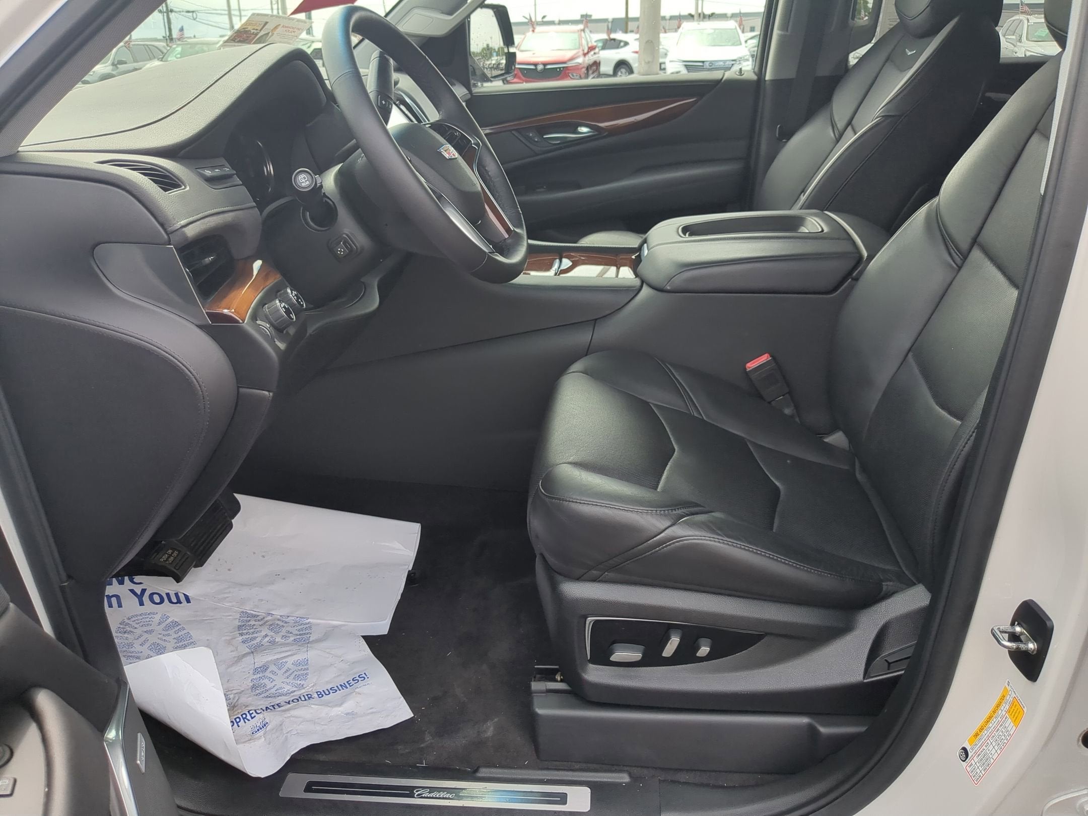 2020 Cadillac Escalade Luxury