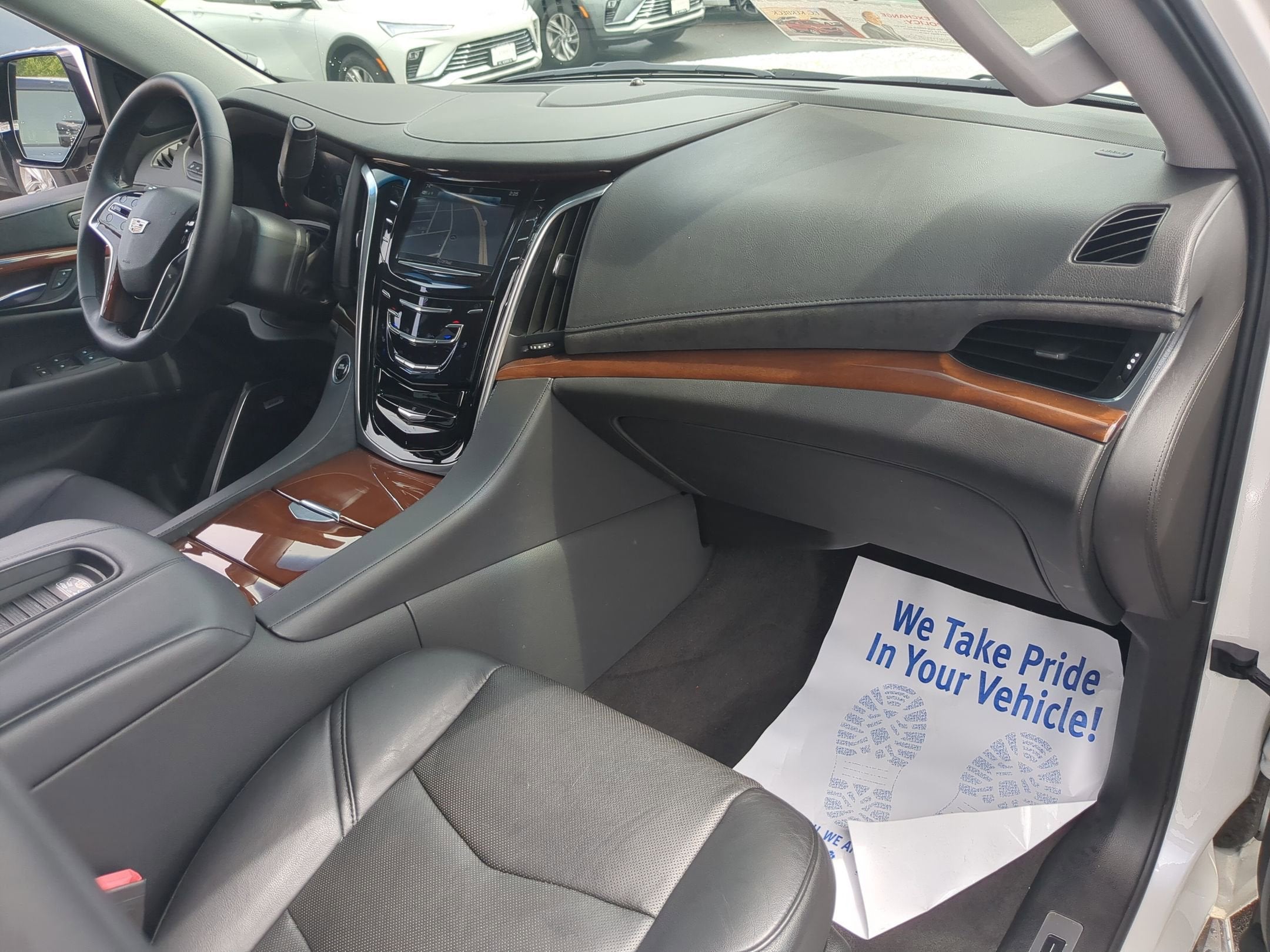 2020 Cadillac Escalade Luxury