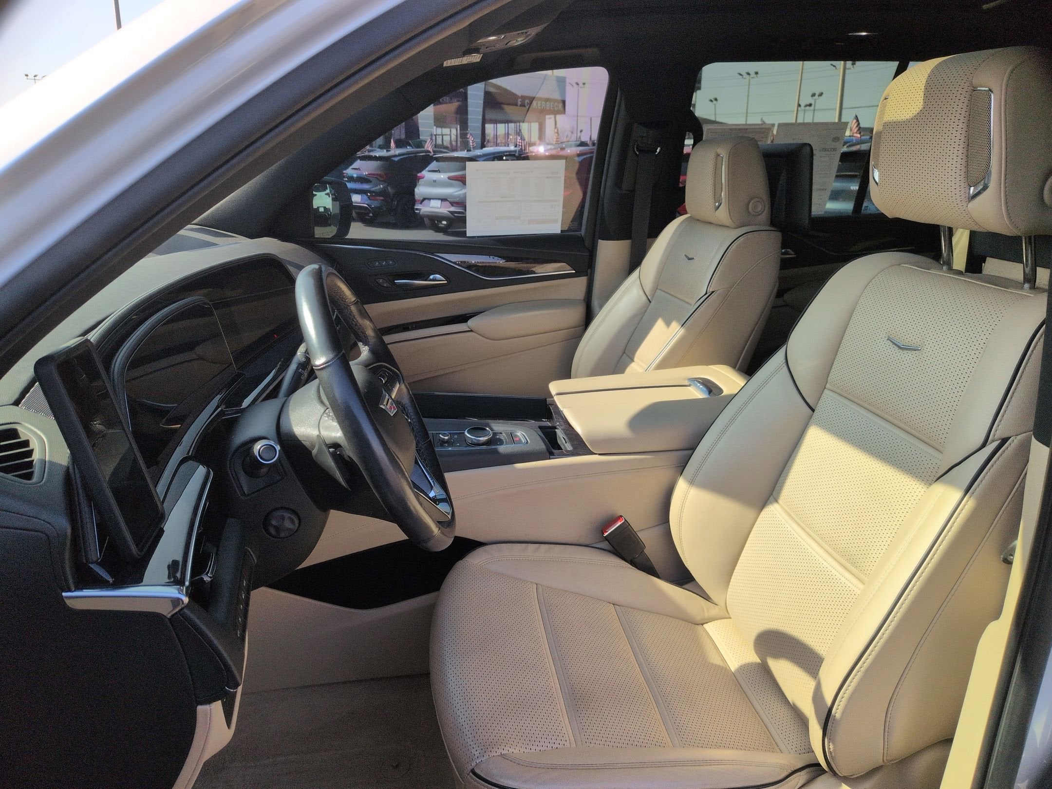 2021 Cadillac Escalade Premium Luxury