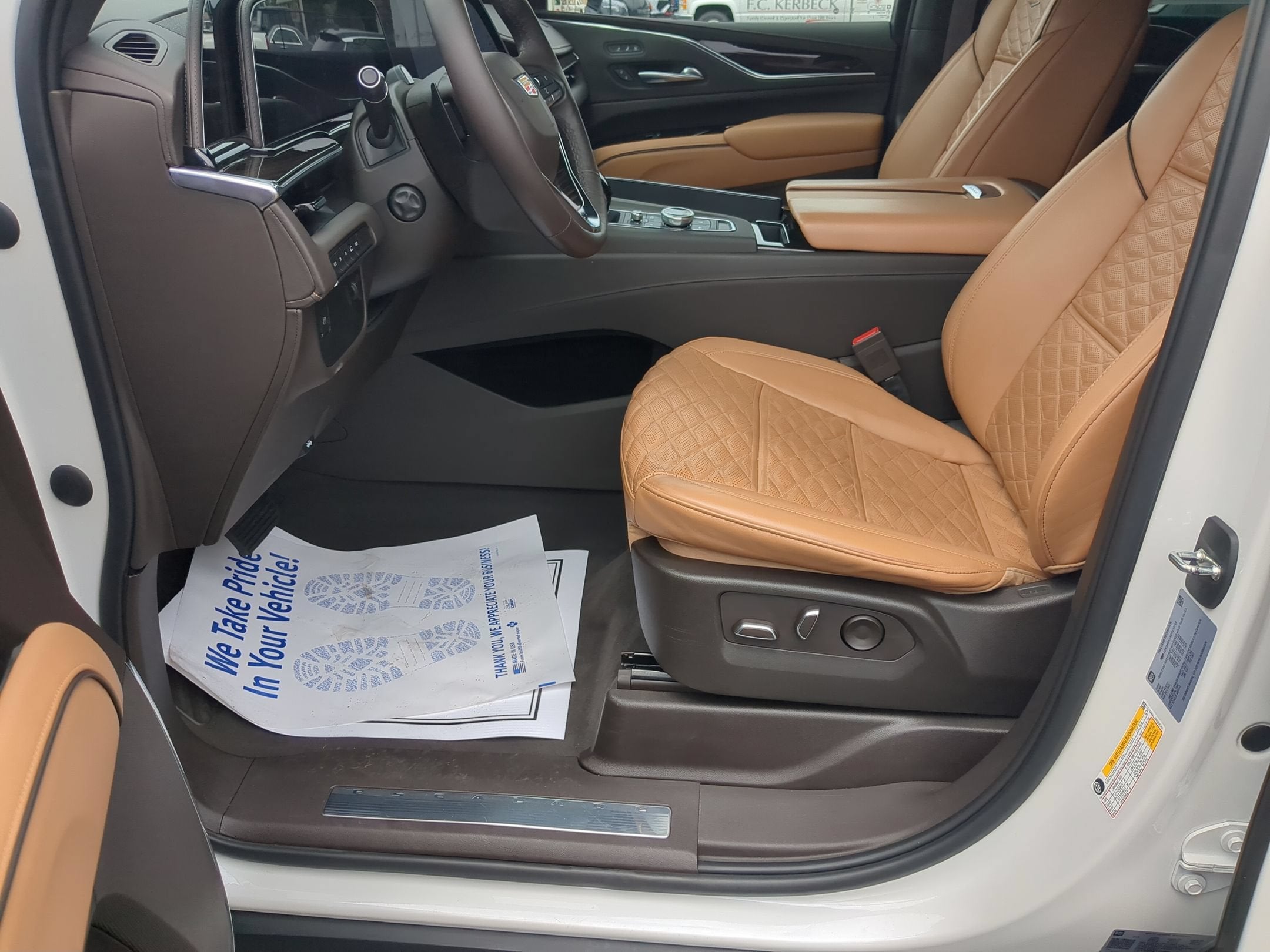 2023 Cadillac Escalade Premium Luxury