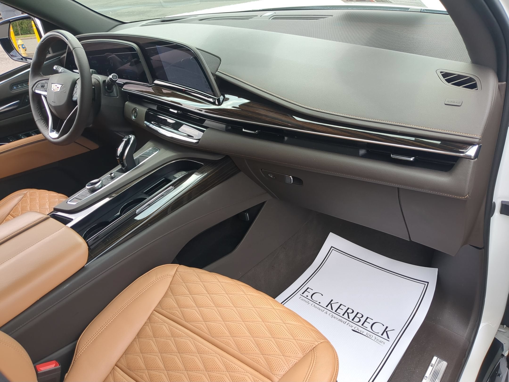 2023 Cadillac Escalade Premium Luxury