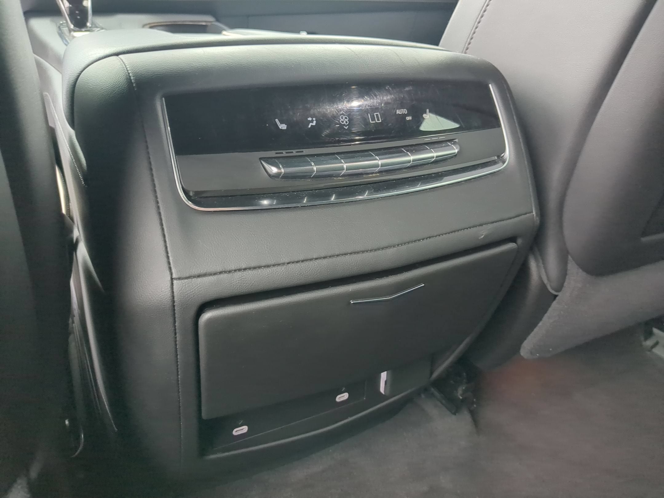 2023 Cadillac Escalade 4WD Premium Luxury