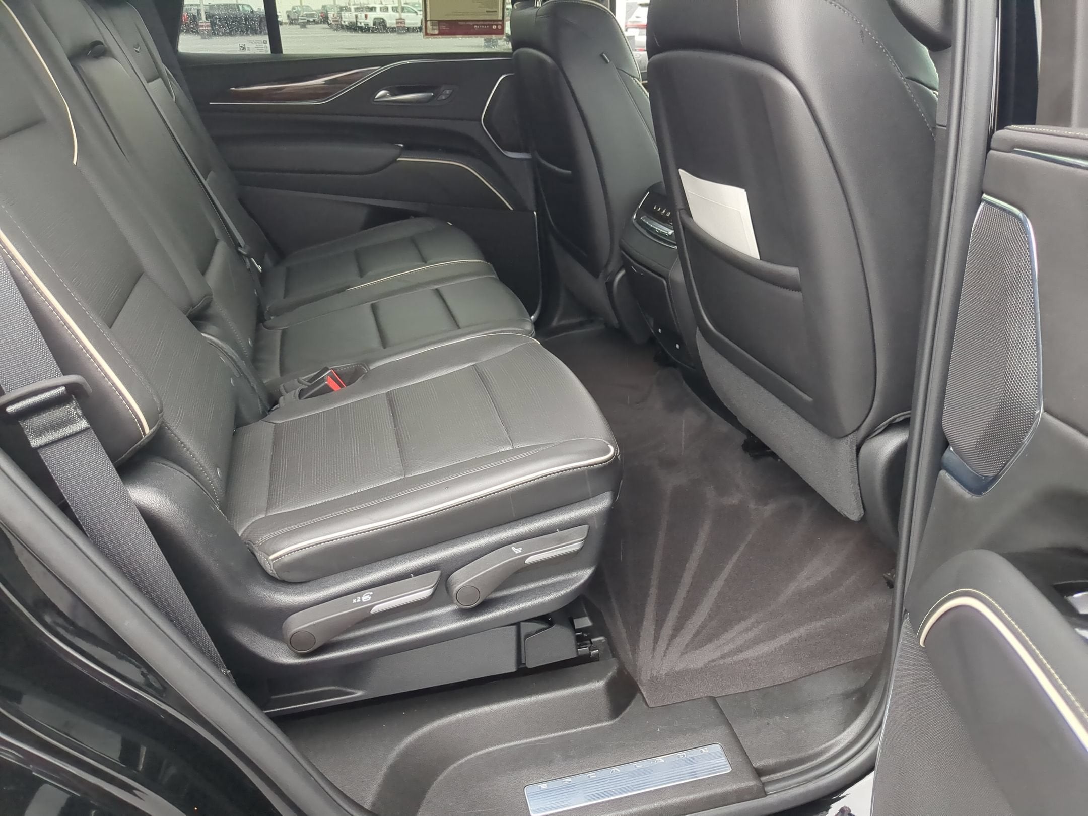 2023 Cadillac Escalade 4WD Premium Luxury