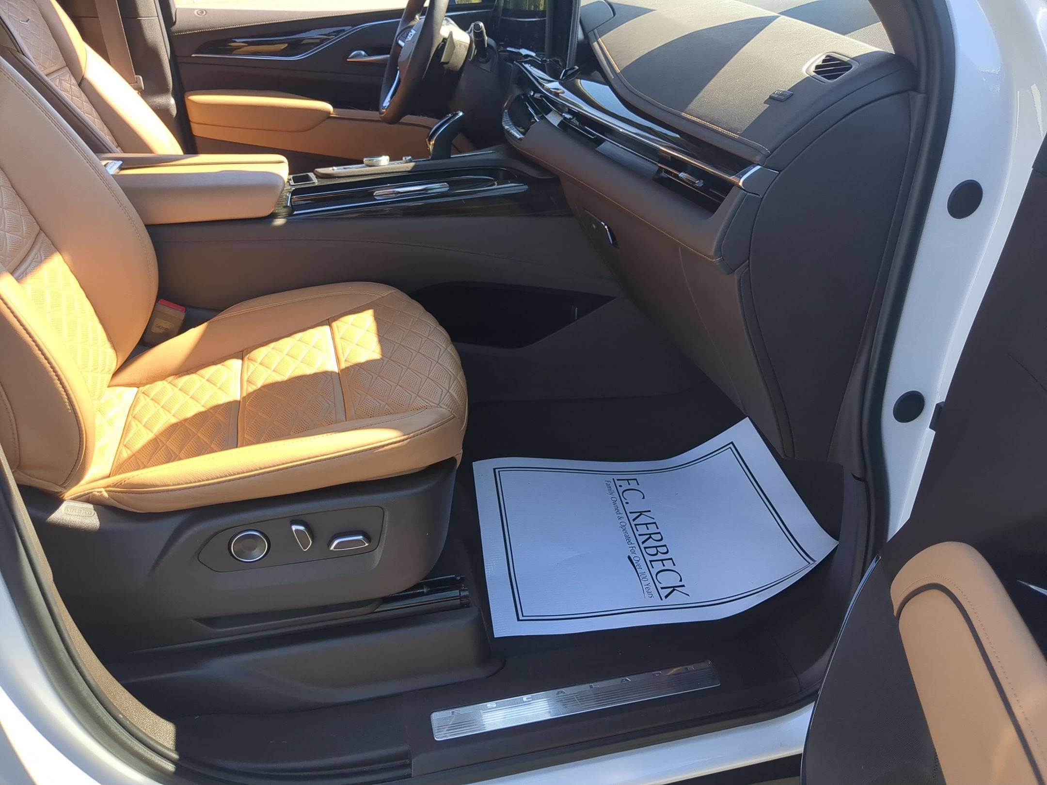 2024 Cadillac Escalade Premium Luxury