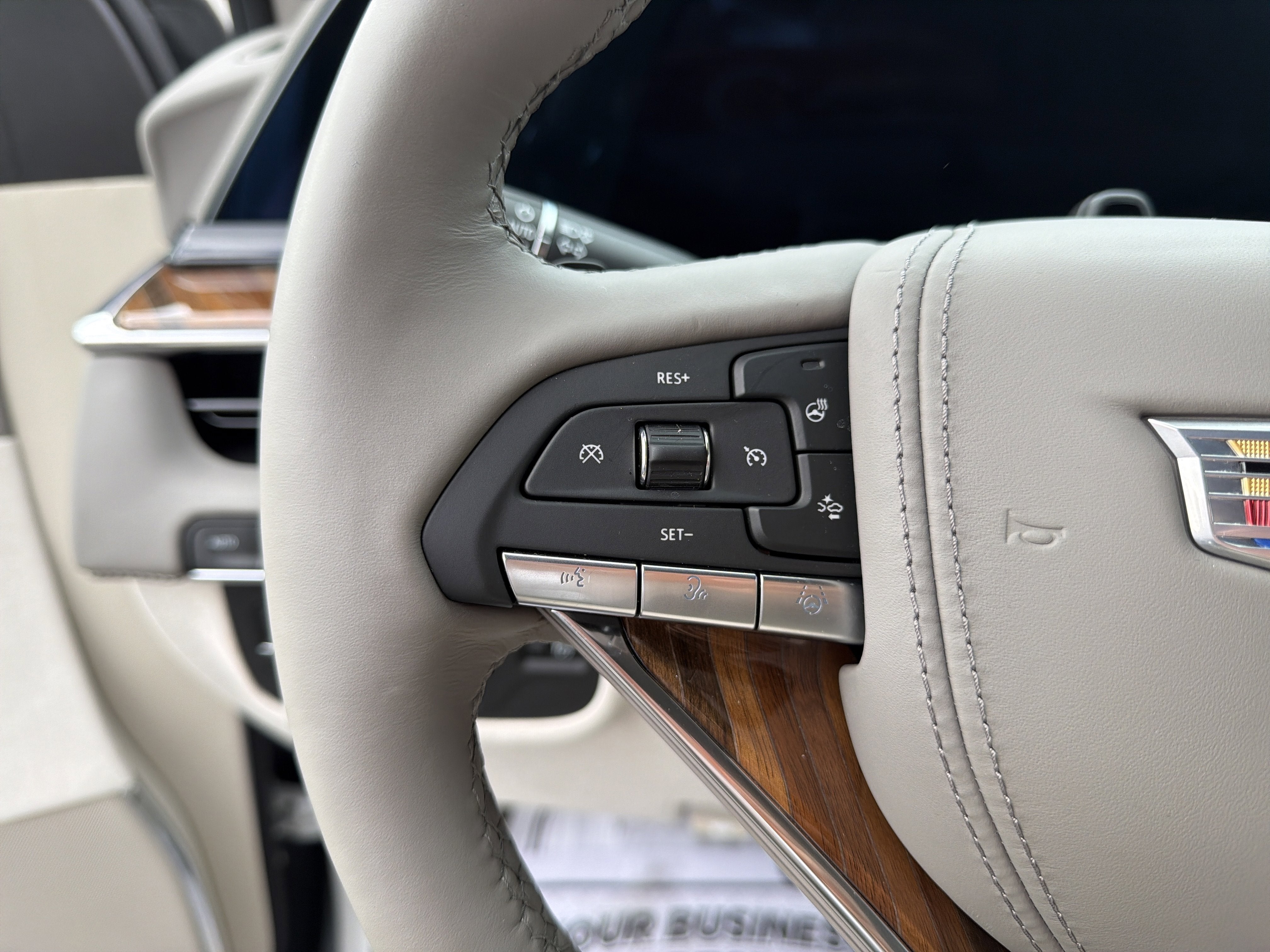 2024 Cadillac Escalade Premium Luxury Platinum