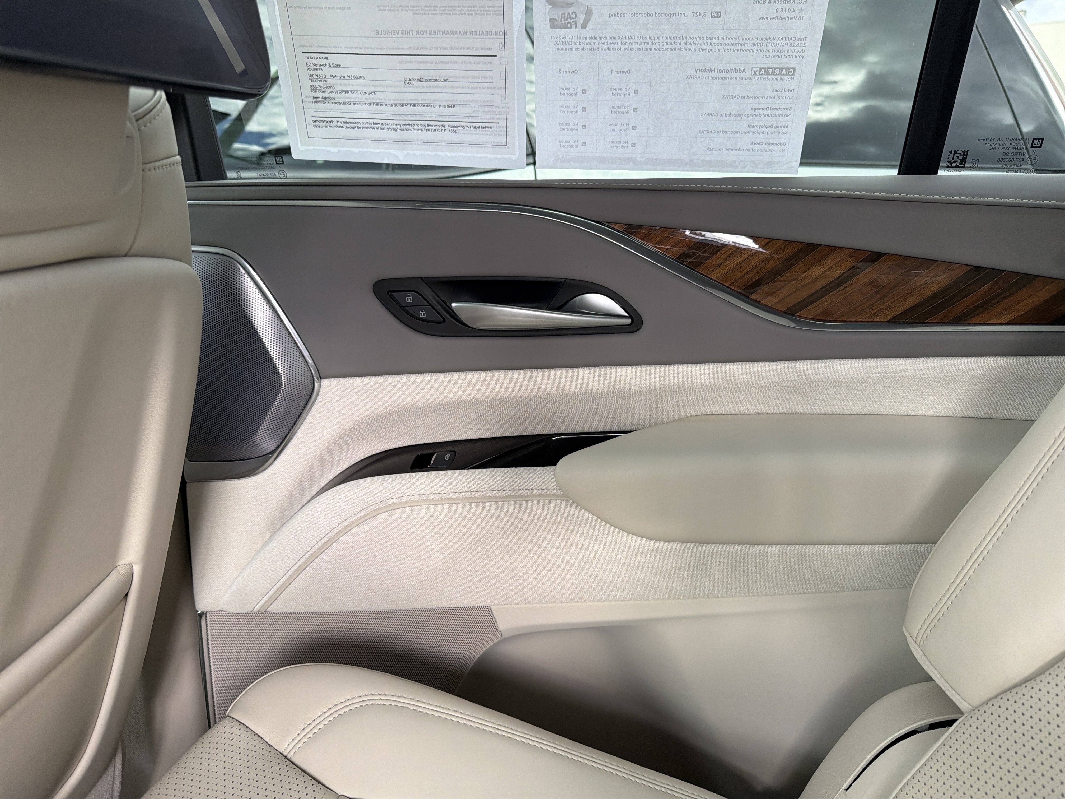 2024 Cadillac Escalade Premium Luxury Platinum