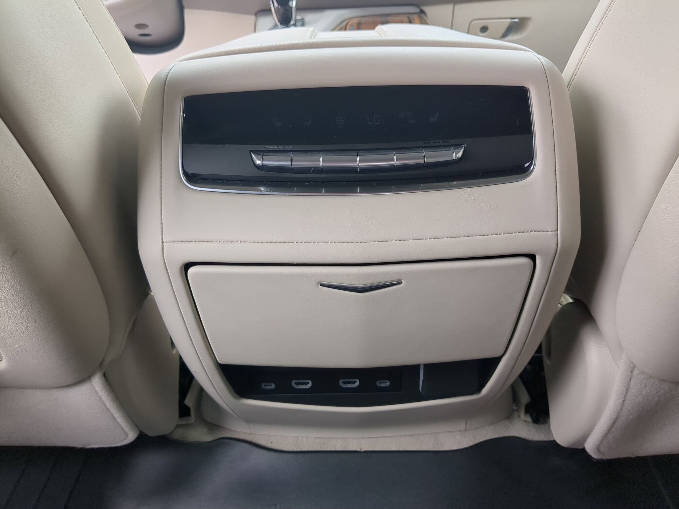 2024 Cadillac Escalade Premium Luxury Platinum