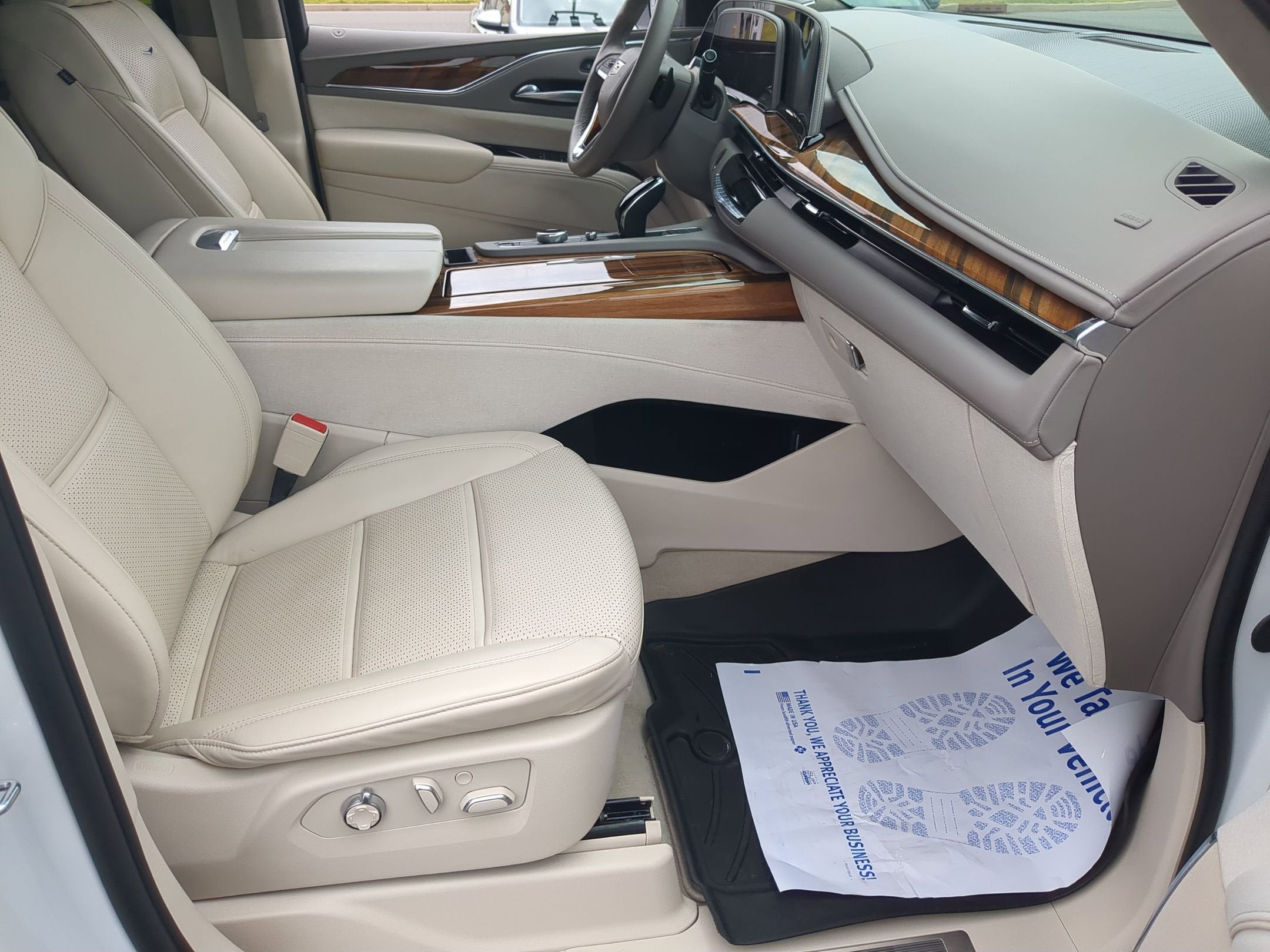 2024 Cadillac Escalade Premium Luxury Platinum