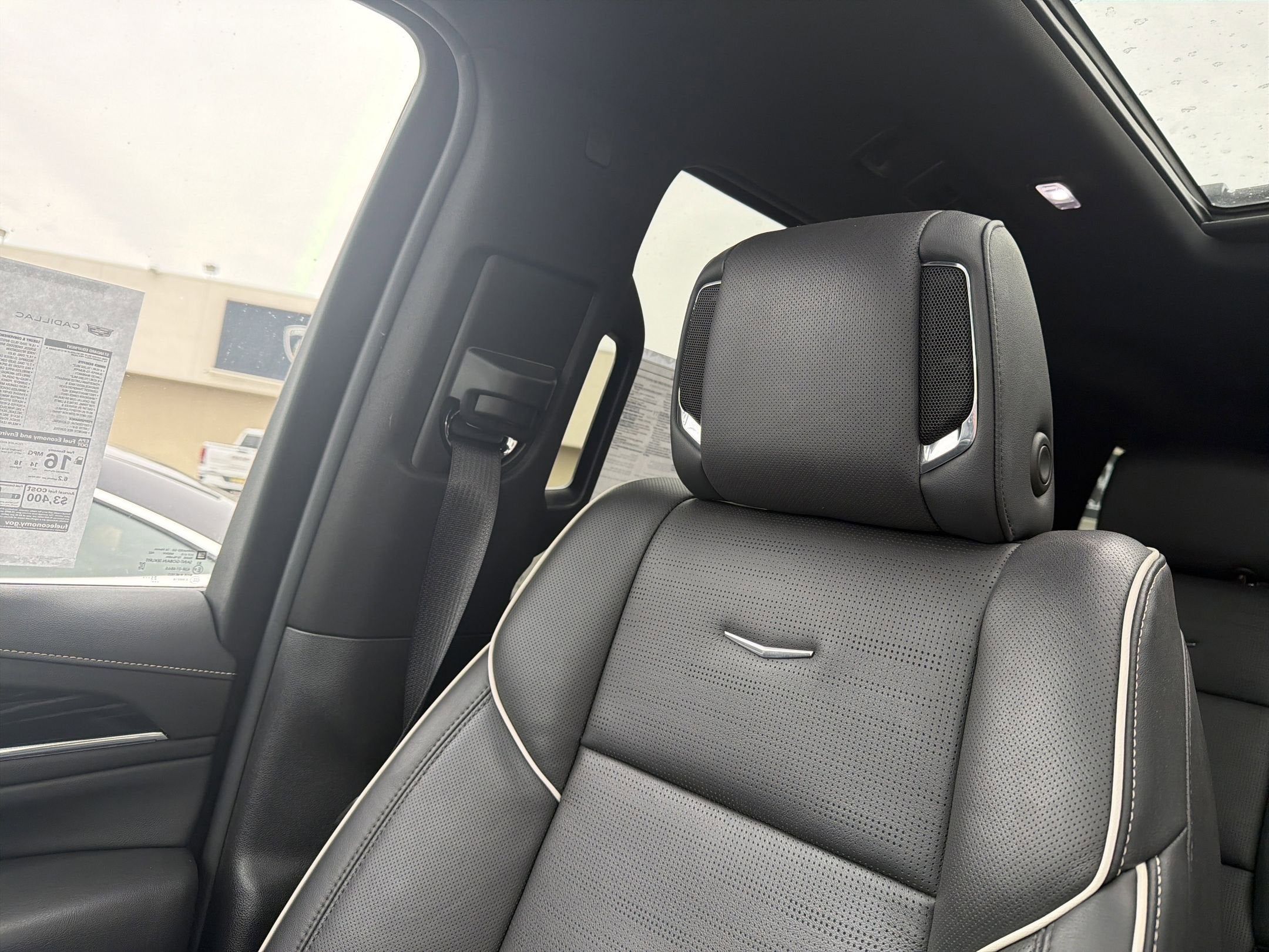 2023 Cadillac Escalade Sport