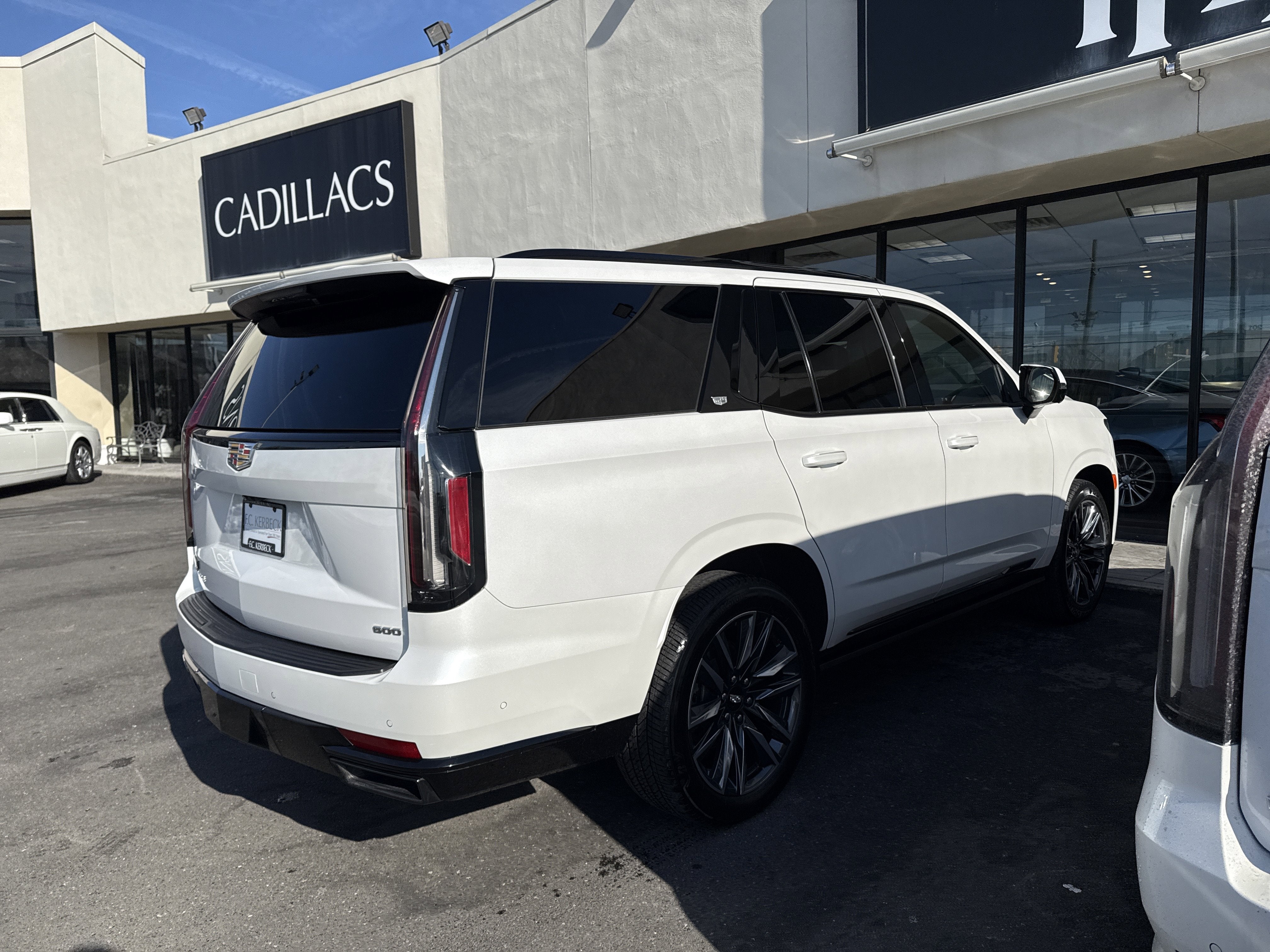 2023 Cadillac Escalade Sport Platinum