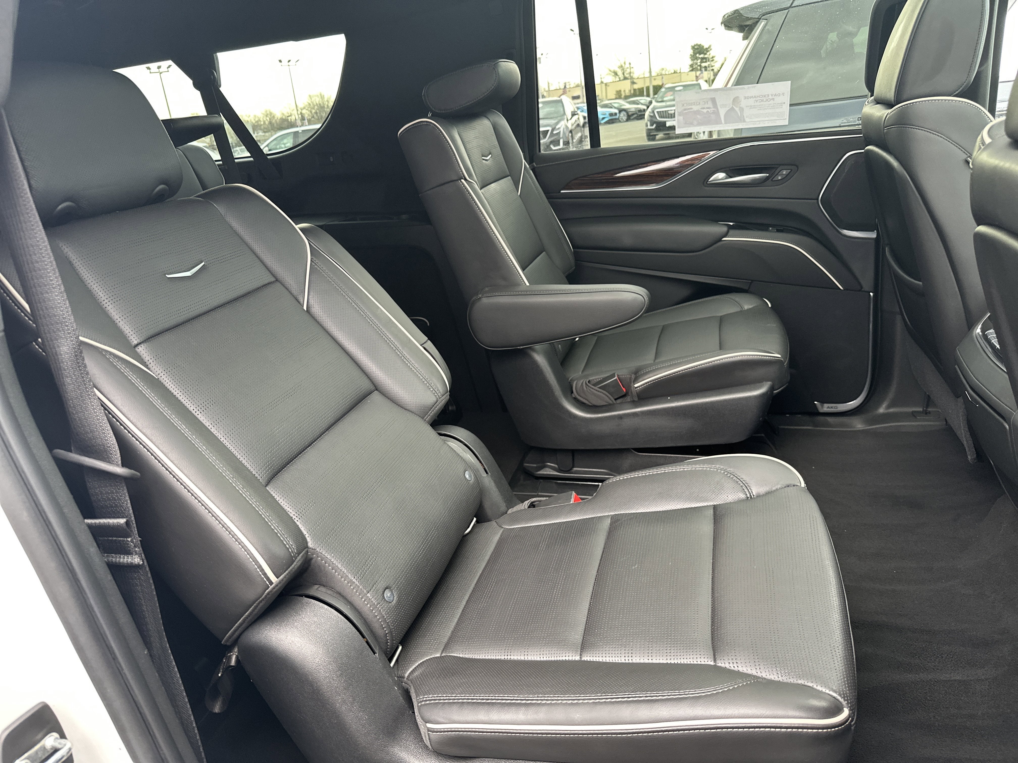 2021 Cadillac Escalade ESV Premium Luxury