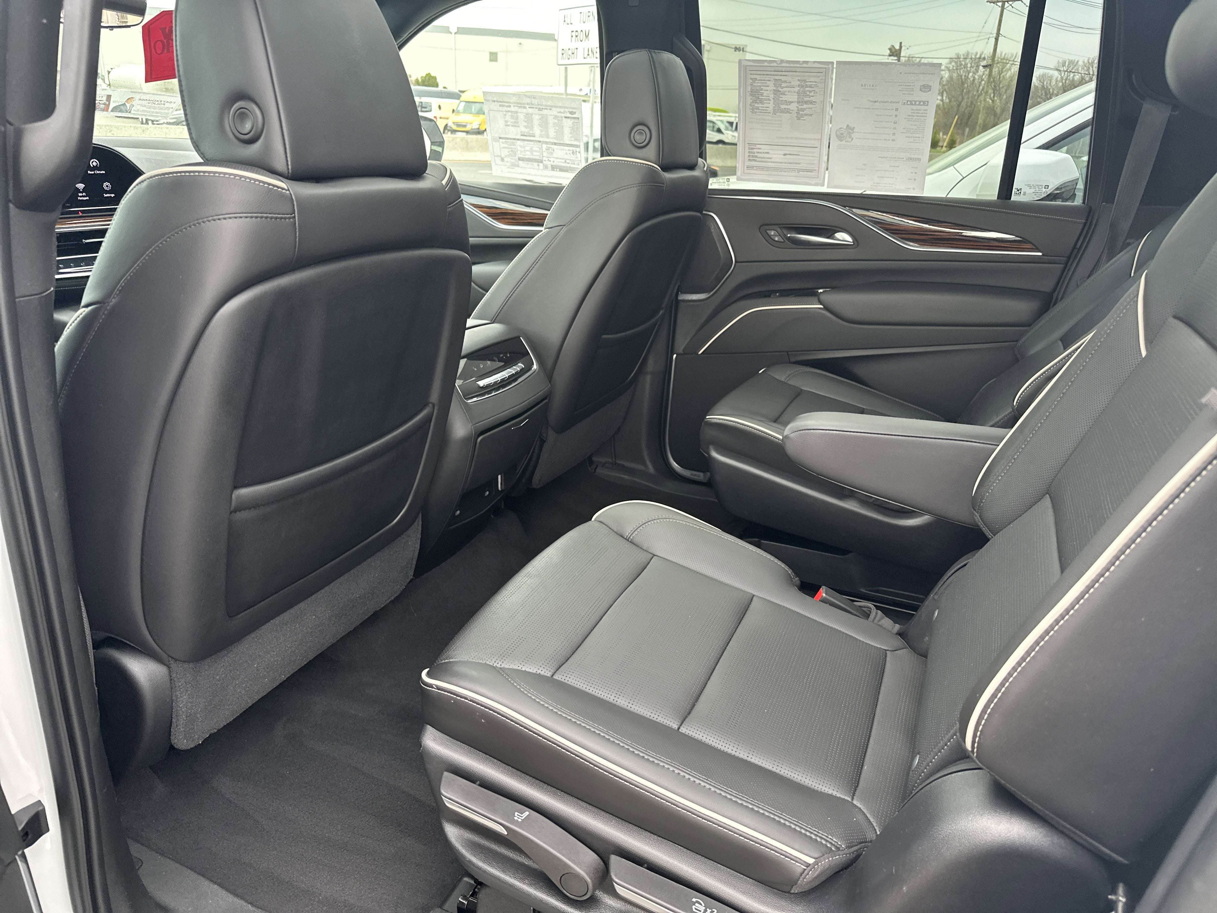 2021 Cadillac Escalade ESV Premium Luxury