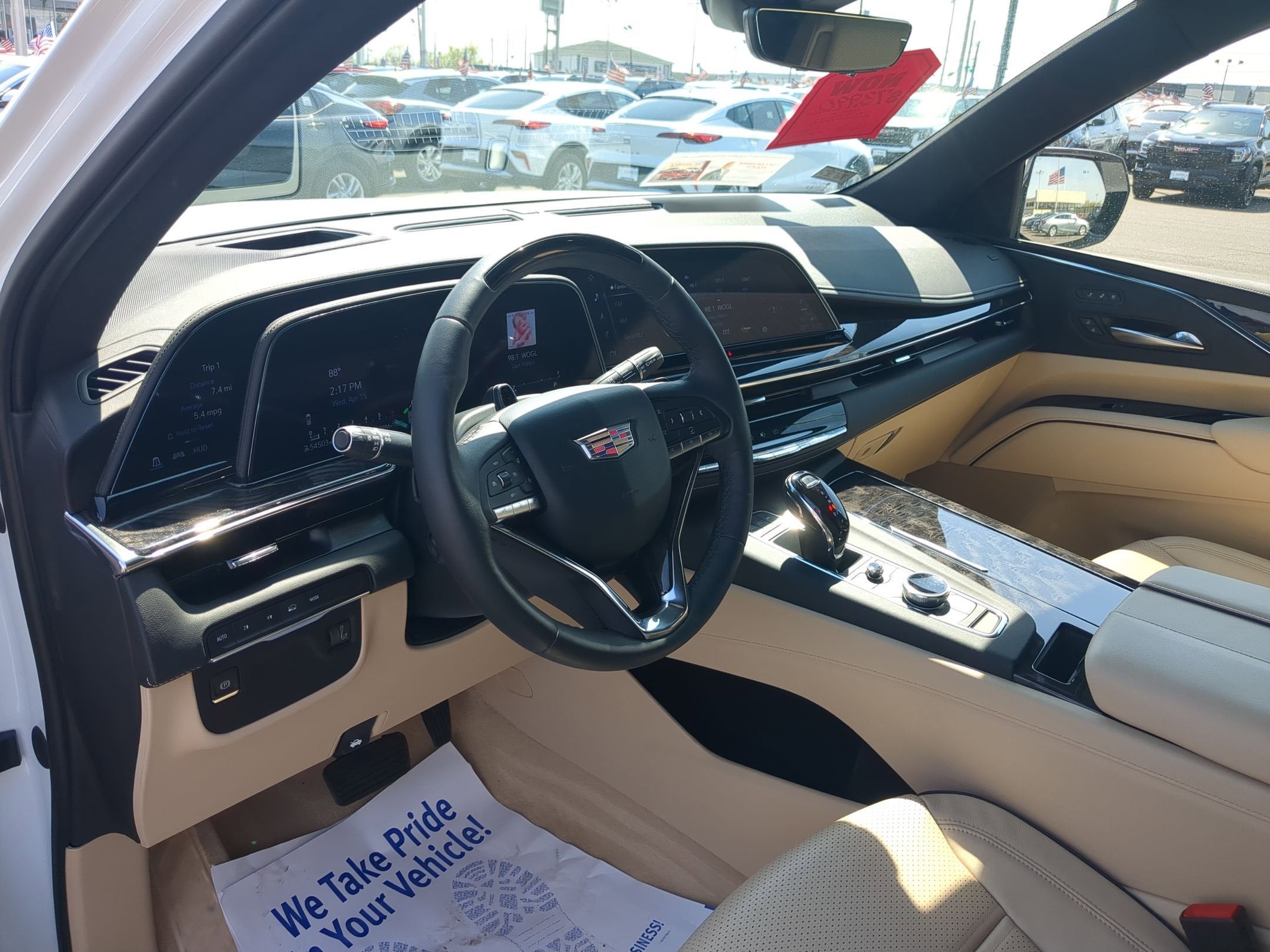 2023 Cadillac Escalade ESV Premium Luxury
