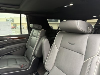 2023 Cadillac Escalade ESV Premium Luxury