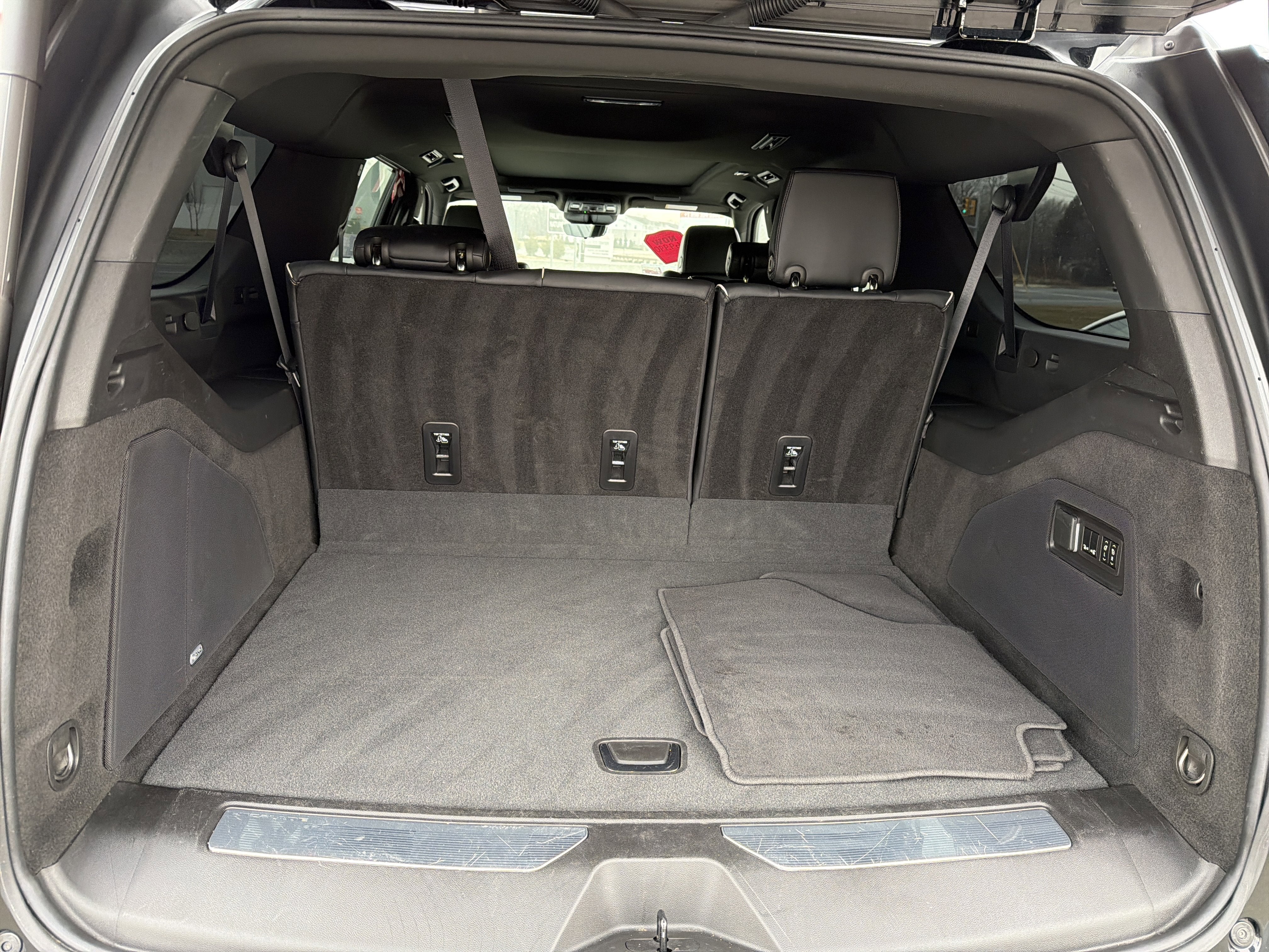 2023 Cadillac Escalade ESV Premium Luxury