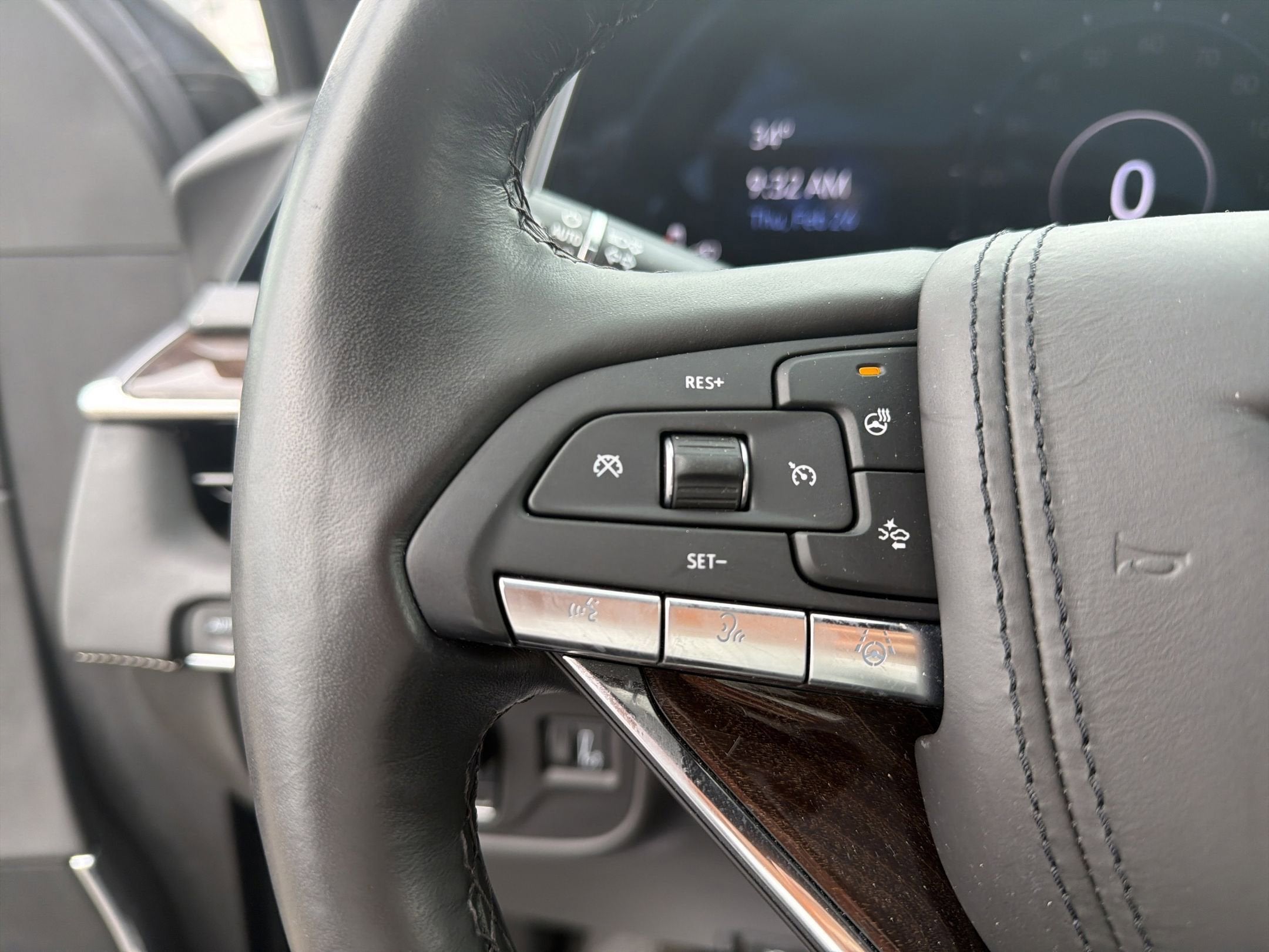 2023 Cadillac Escalade ESV Sport Platinum