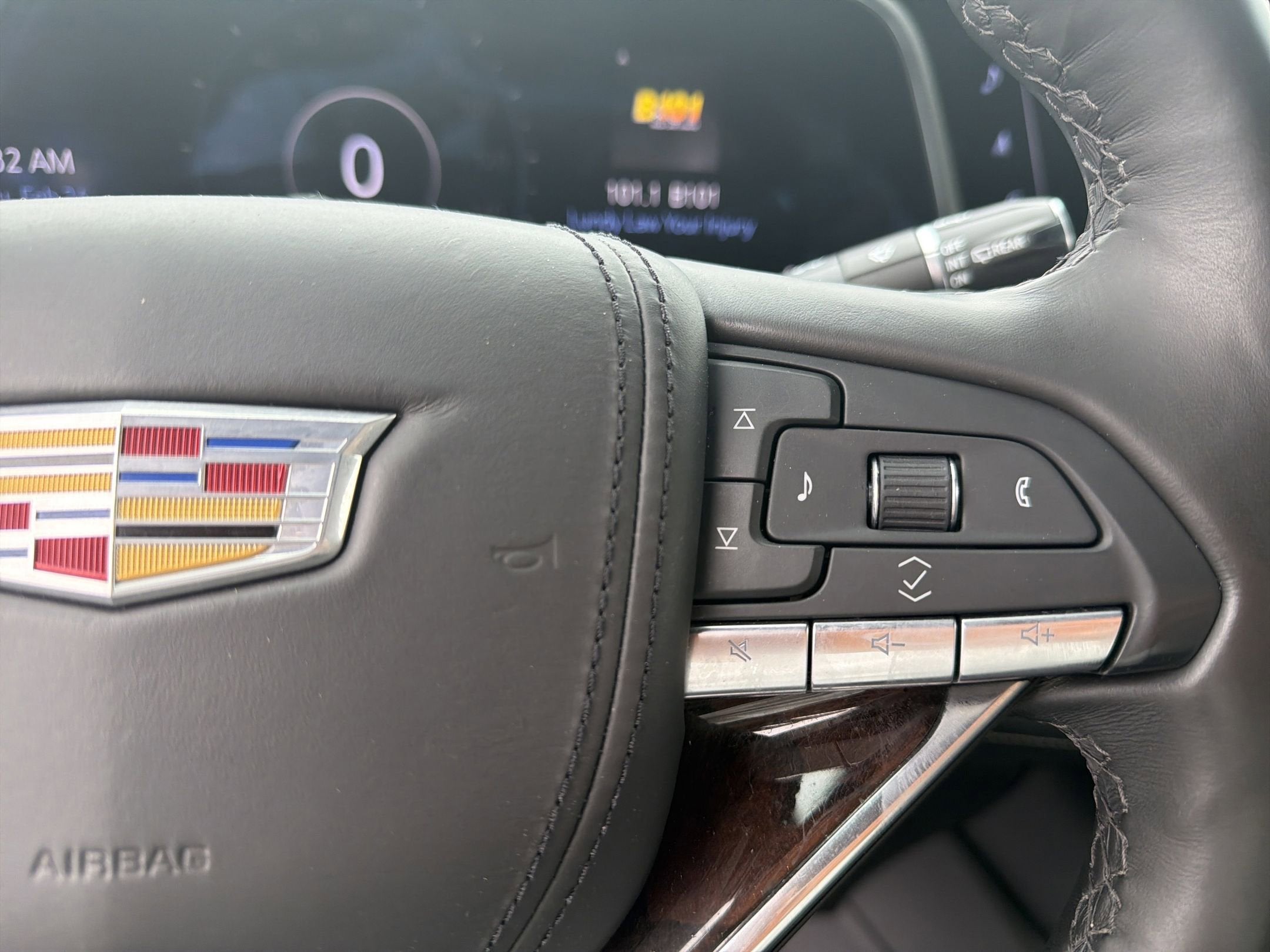 2023 Cadillac Escalade ESV Sport Platinum