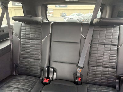 2023 Cadillac Escalade ESV Sport Platinum