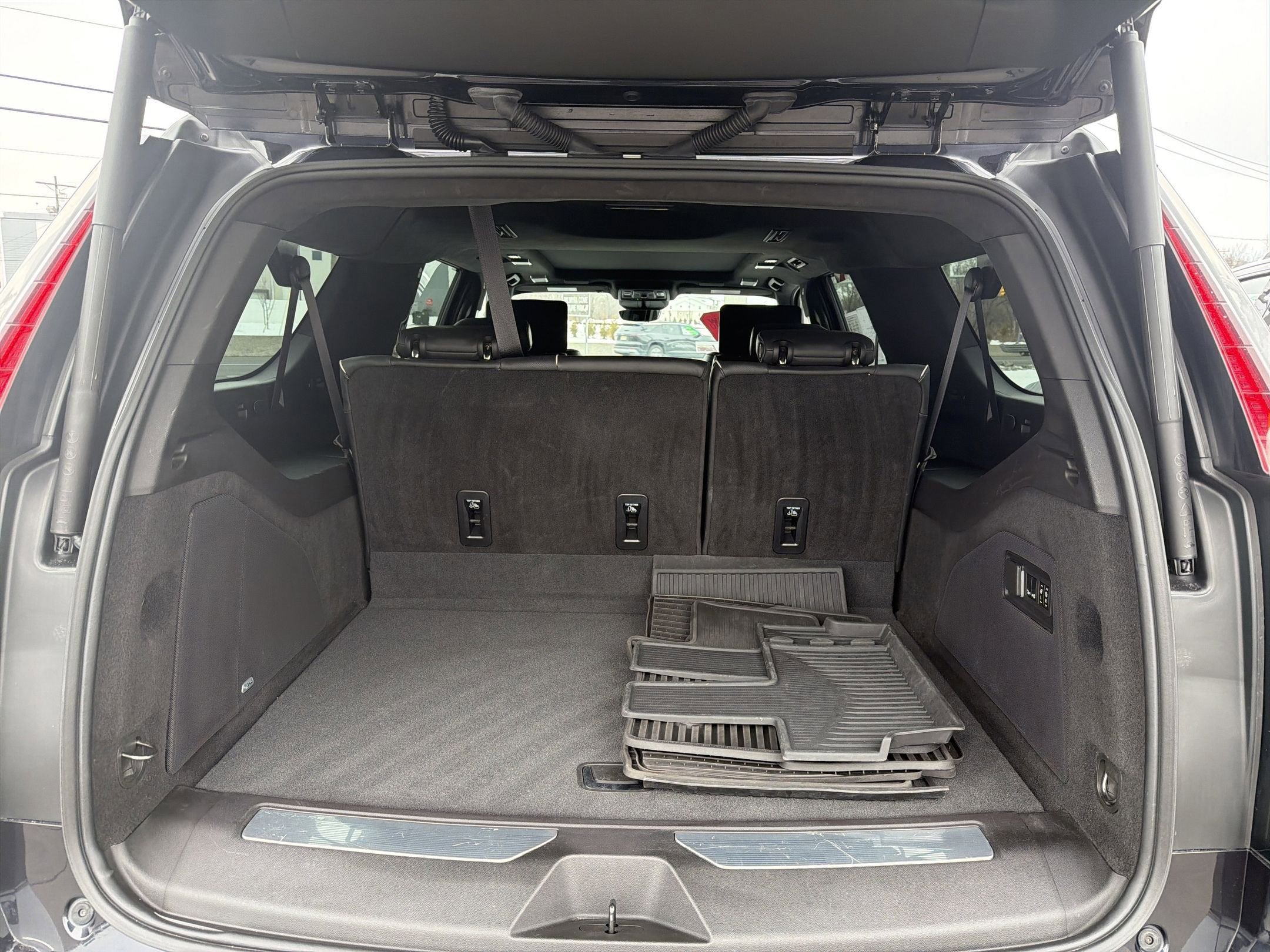 2023 Cadillac Escalade ESV Sport Platinum