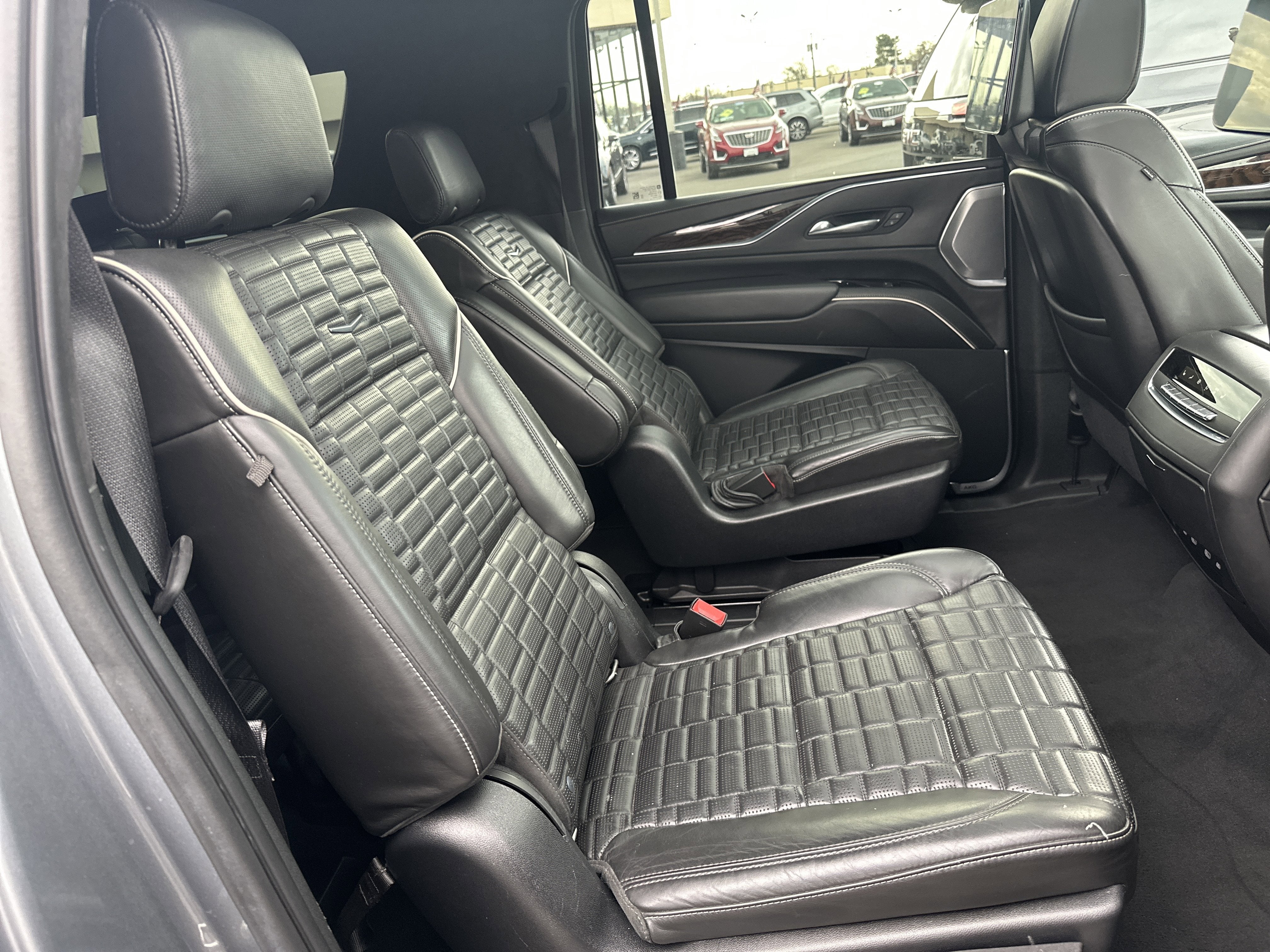 2021 Cadillac Escalade ESV Sport Platinum