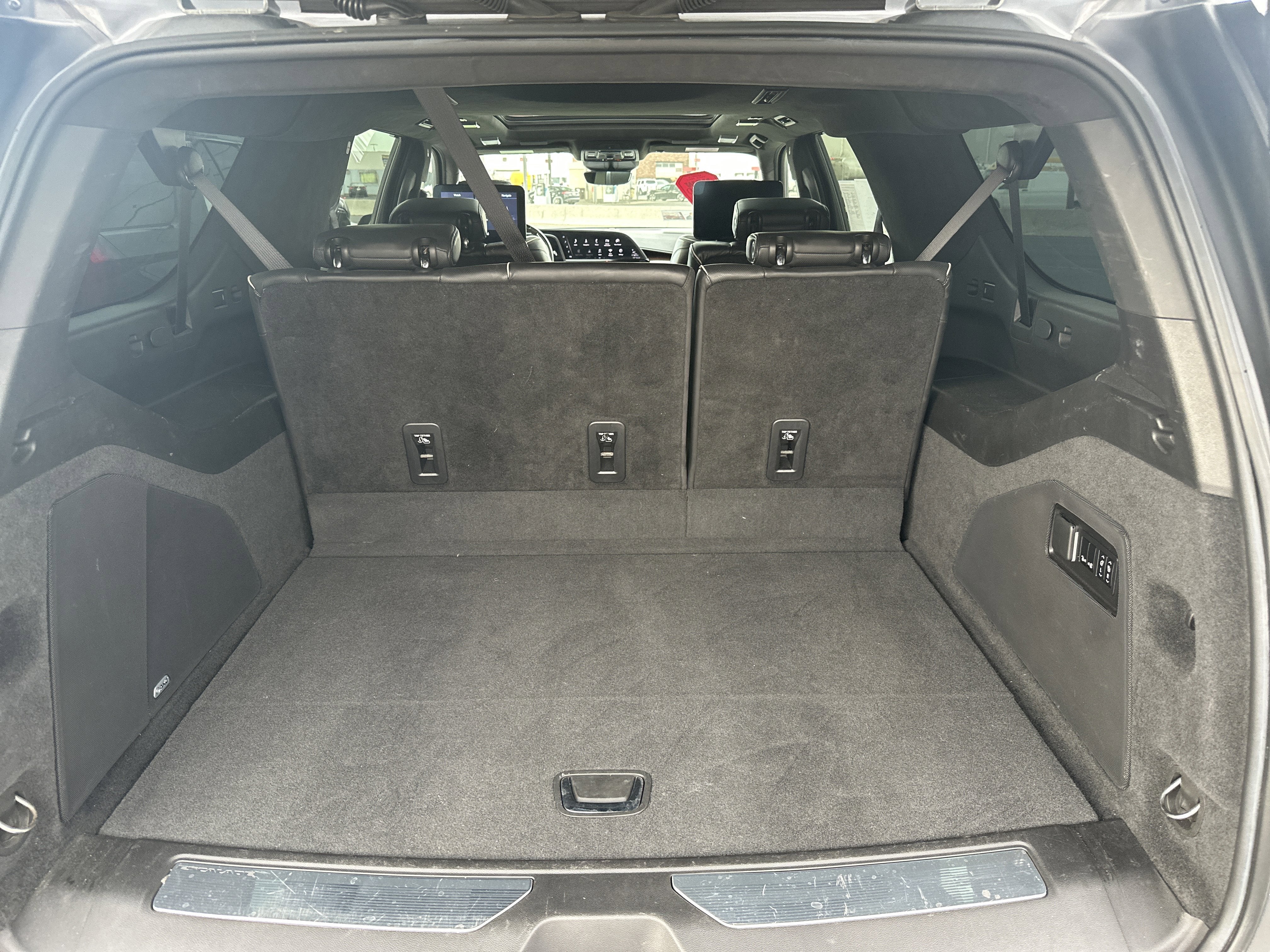 2021 Cadillac Escalade ESV Sport Platinum