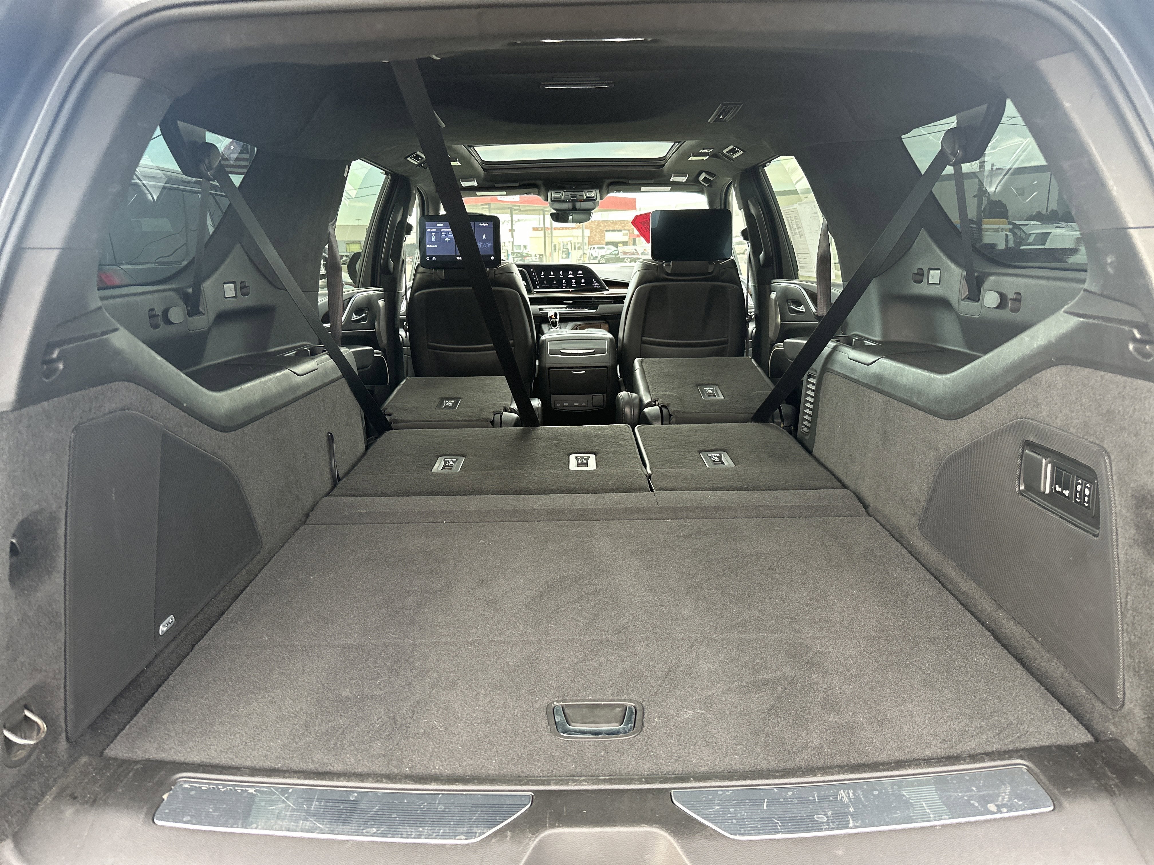 2021 Cadillac Escalade ESV Sport Platinum