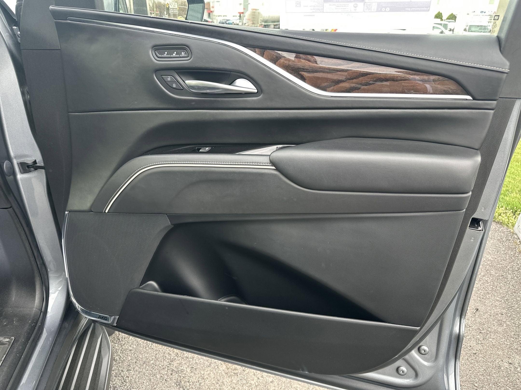 2021 Cadillac Escalade ESV Sport Platinum