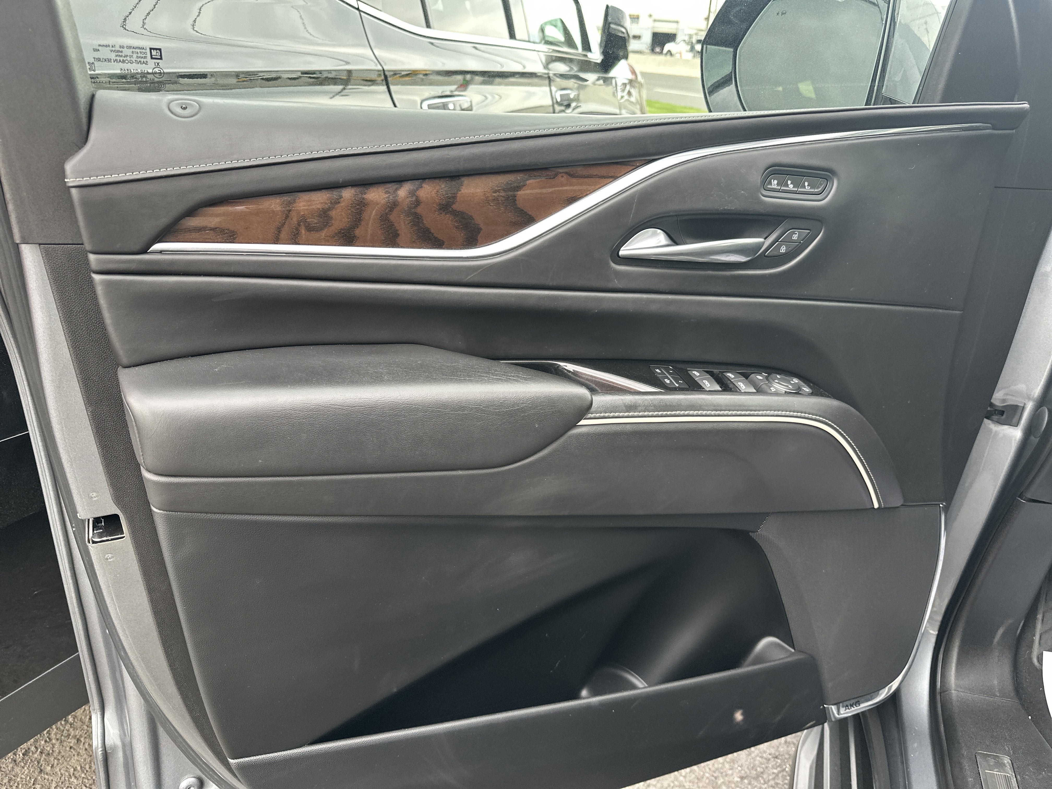 2021 Cadillac Escalade ESV Sport Platinum