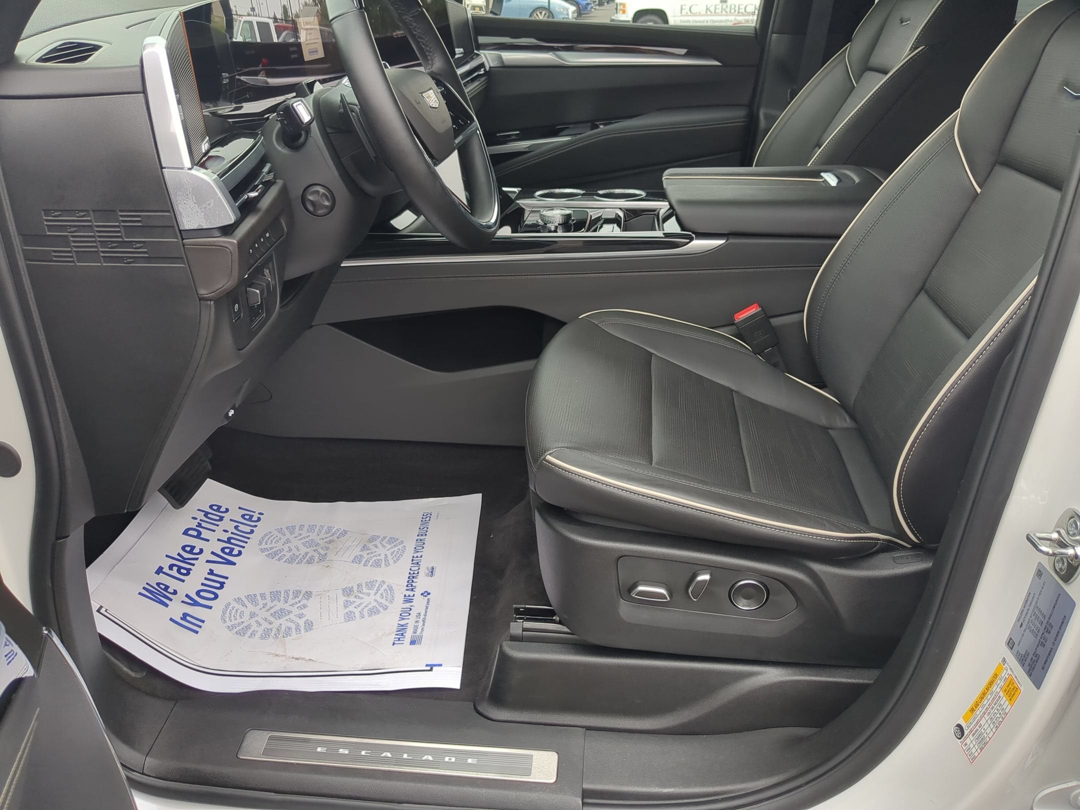 2025 Cadillac Escalade Sport