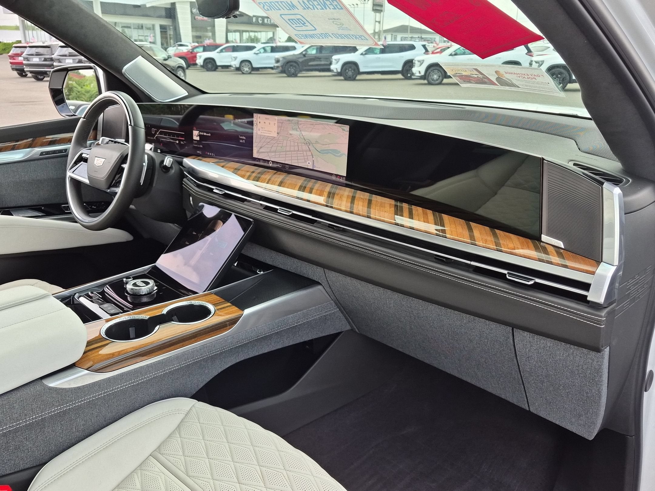 2025 Cadillac Escalade Sport Platinum