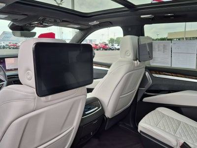 2025 Cadillac Escalade Sport Platinum